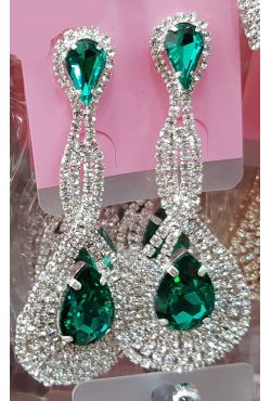 Boucles d'oreilles orientale strass et pierre noire Boucles d'oreilles orientale strass et pierre noire