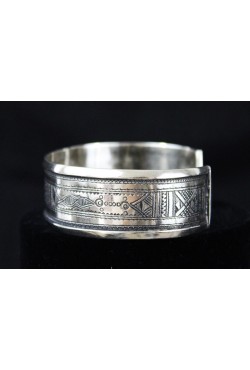 Bracelet touareg en argent massif 