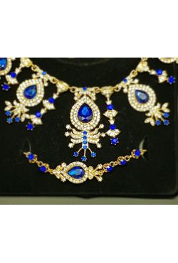 Parure harim sultan ornée de pierres bleues Parure harim sultan ornée de pierres bleues