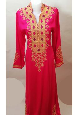 Robe orientale rose