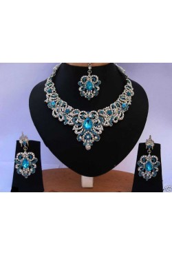Bijoux de mariage parure indienne en plaqué or pas cher existe en plusieur couleurs Bijoux de mariage parure indienne en plaqué or pas cher existe en plusieur couleurs