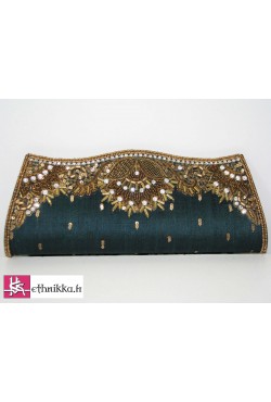 Sac de soirée soie marron brodé de perles et swarovski Sac de soirée soie marron brodé de perles et swarovski