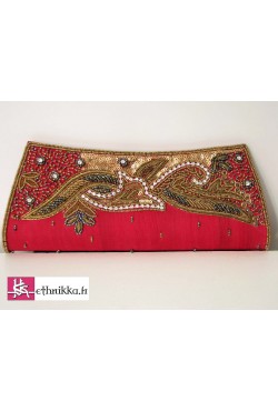 Sac de soirée en soie brute brodé d'arabesque de perles et swarovski