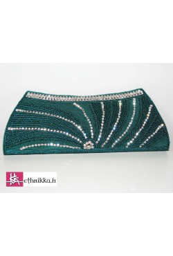 Pochette sac de soirée brodé de perles et swarovski Pochette sac de soirée brodé de perles et swarovski