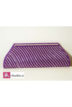 Pochette sac de soirée brodé de perles et swarovski Pochette sac de soirée brodé de perles et swarovski