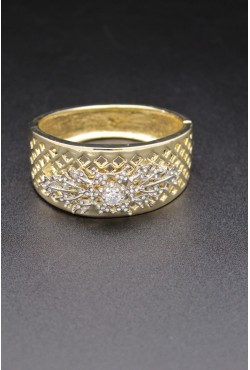 Bracelet en plaqué or et fleur en argent et pierres blanches 